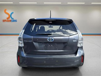2012 Toyota Prius - Thumbnail