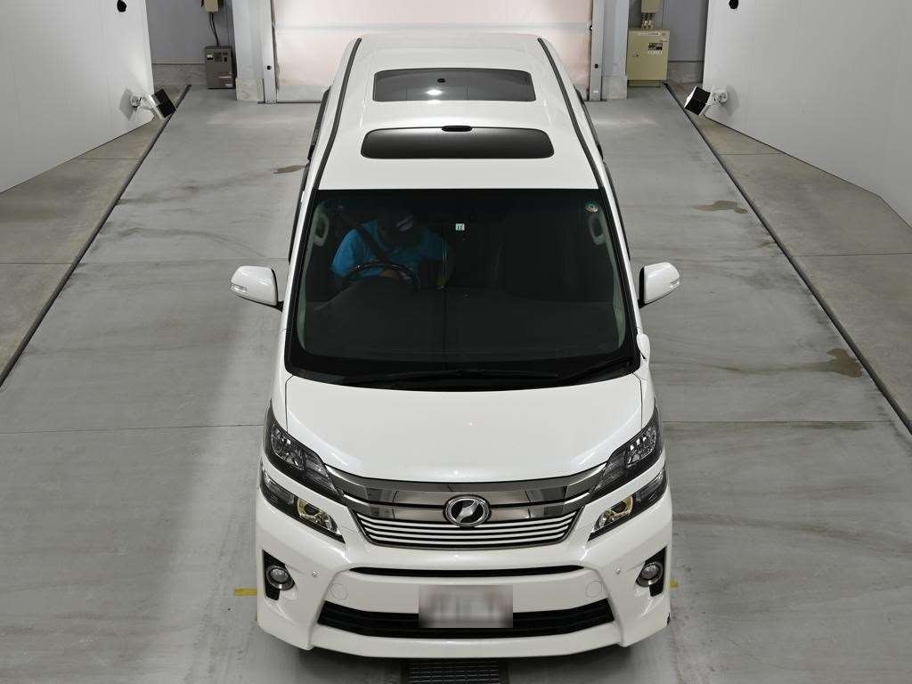 2013 Toyota VELLFIRE
