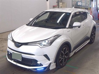 2019 Toyota C-HR - Thumbnail