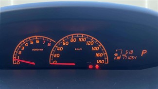 2010 Toyota Vitz - Thumbnail