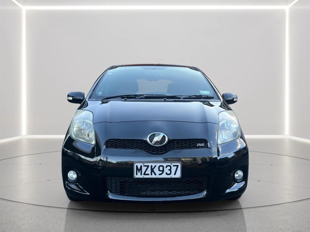 2010 Toyota Vitz