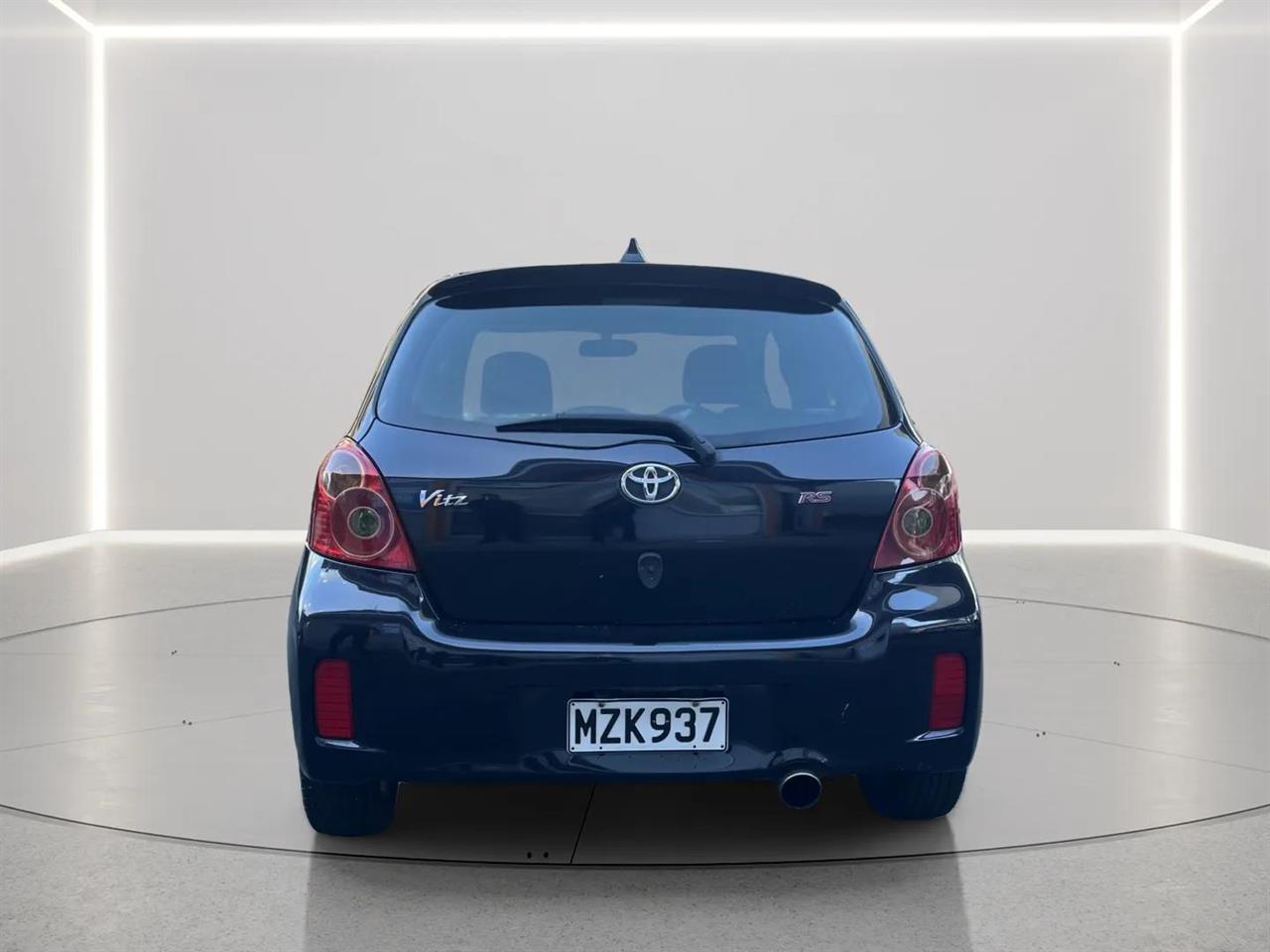 2010 Toyota Vitz