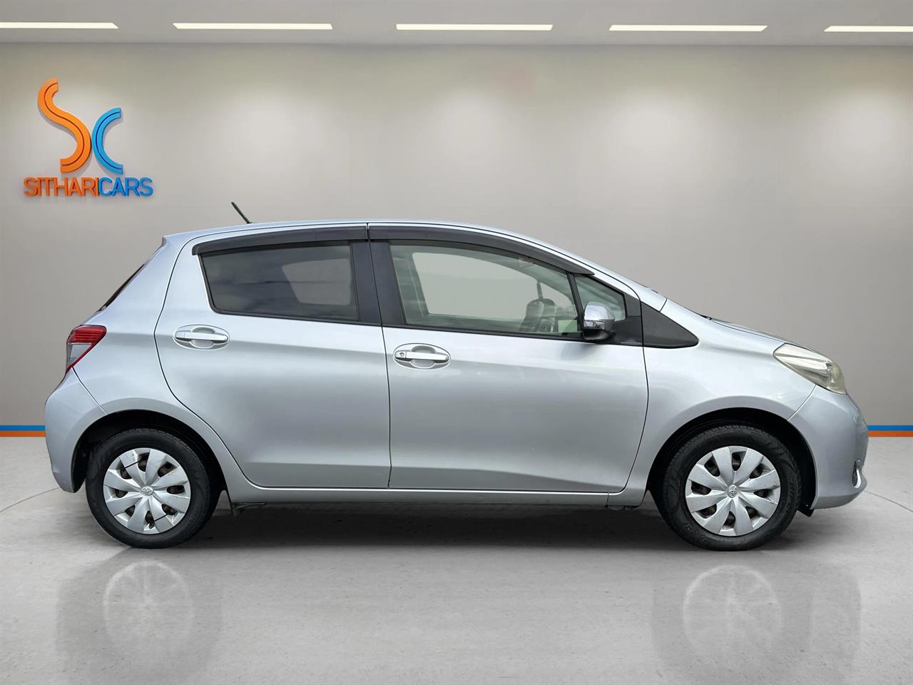 2012 Toyota Vitz