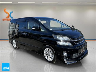 2013 Toyota Vellfire