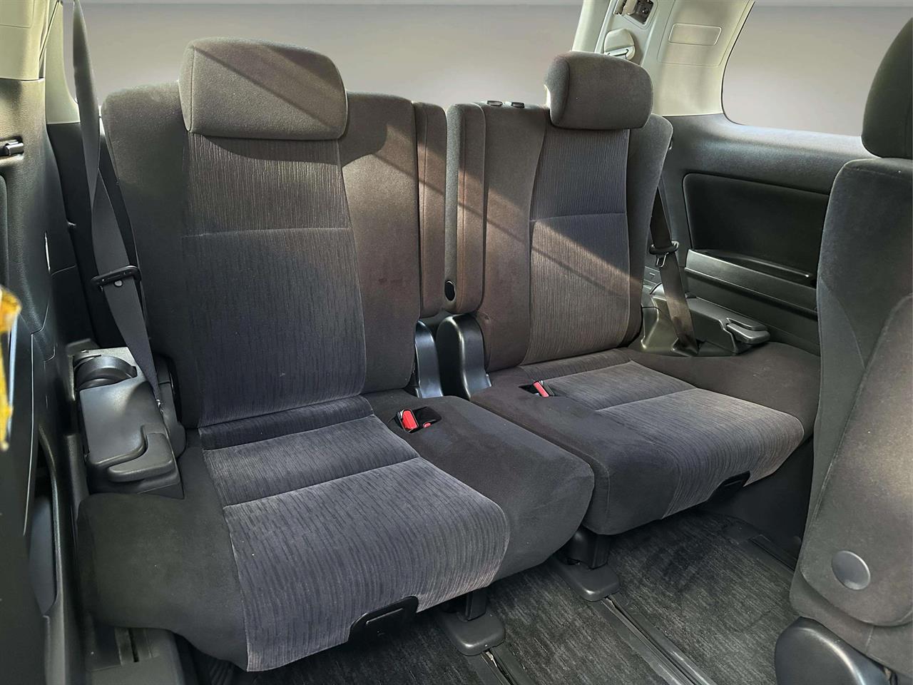 2013 Toyota VELLFIRE