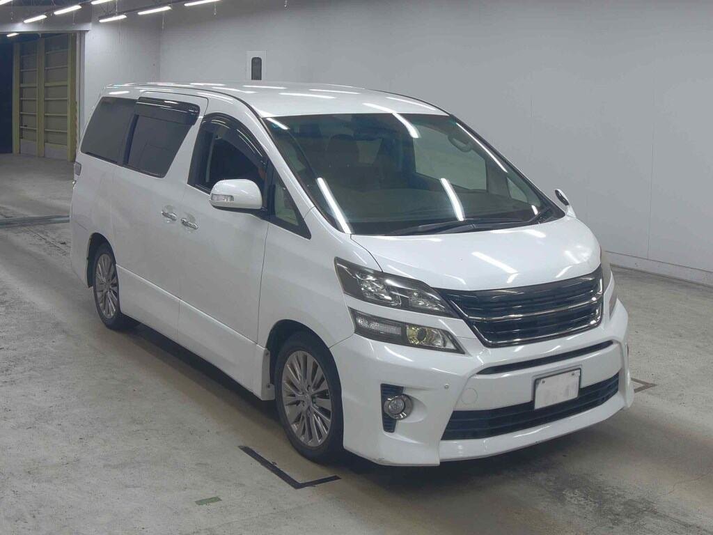 2013 Toyota VELLFIRE