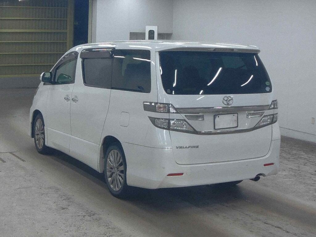 2013 Toyota VELLFIRE