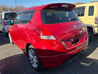 2016 Suzuki SWIFT - Thumbnail