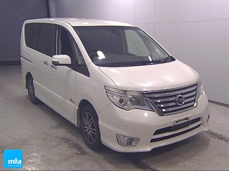 2016 Nissan Serena - Thumbnail