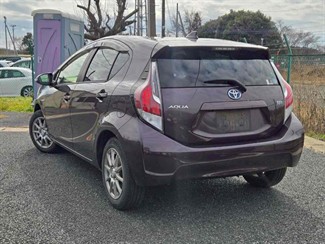 2015 Toyota AQUA - Thumbnail