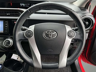 2015 Toyota AQUA - Thumbnail