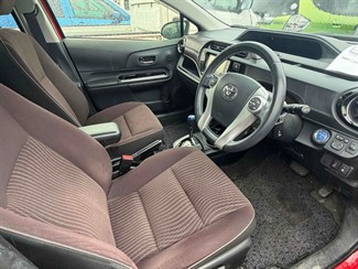 2015 Toyota AQUA - Thumbnail