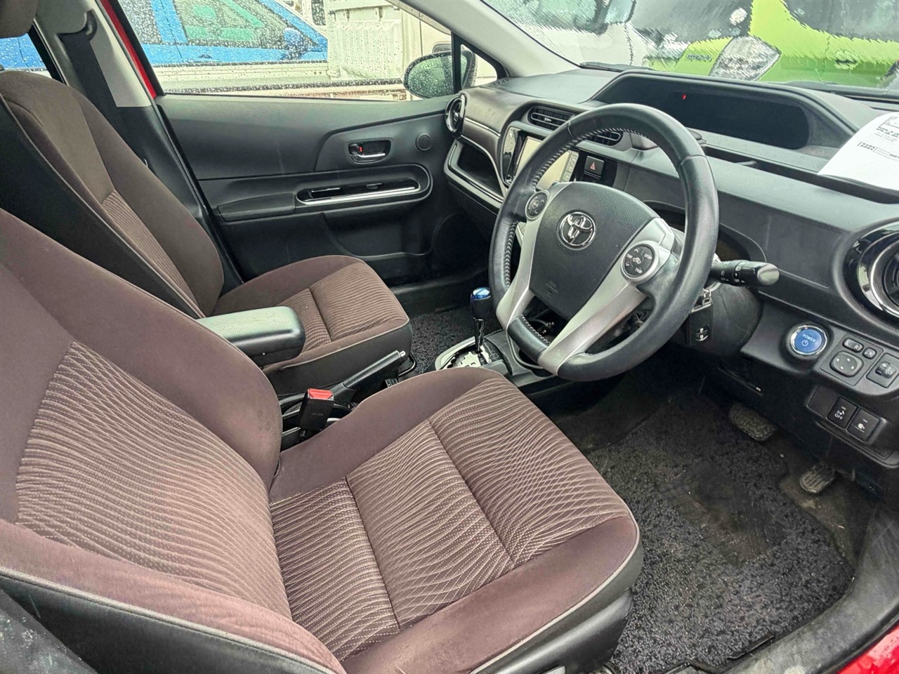 2015 Toyota AQUA