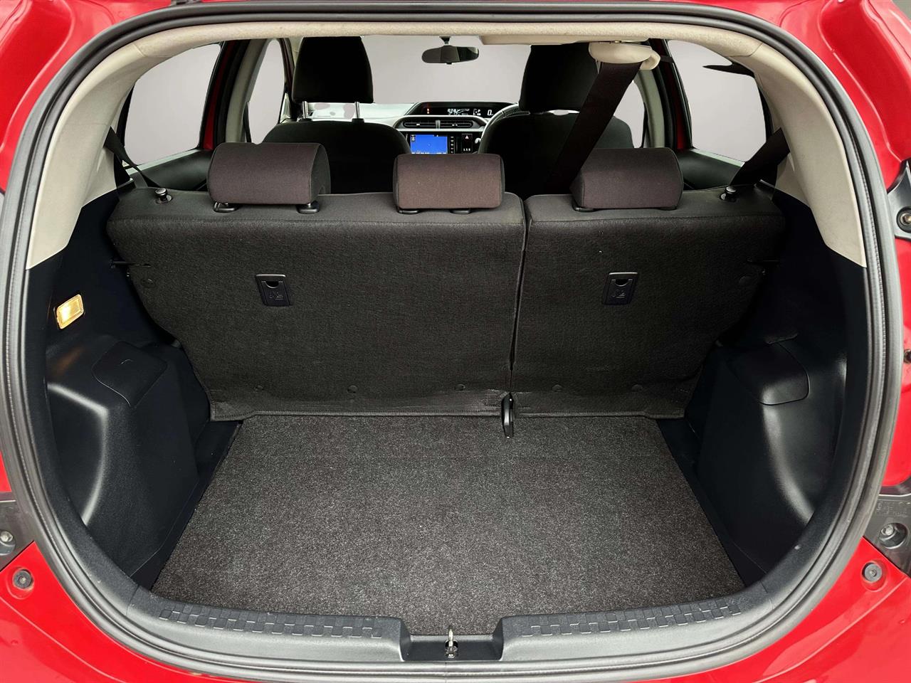 2015 Toyota AQUA