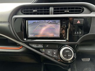 2015 Toyota AQUA - Thumbnail