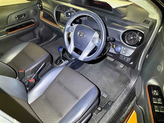 2015 Toyota AQUA - Thumbnail