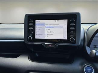 2021 Toyota Yaris - Thumbnail