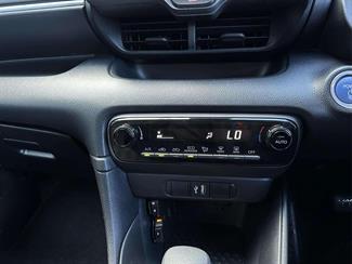 2021 Toyota Yaris - Thumbnail