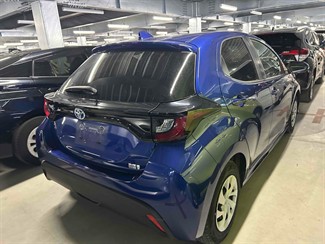 2021 Toyota Yaris - Thumbnail