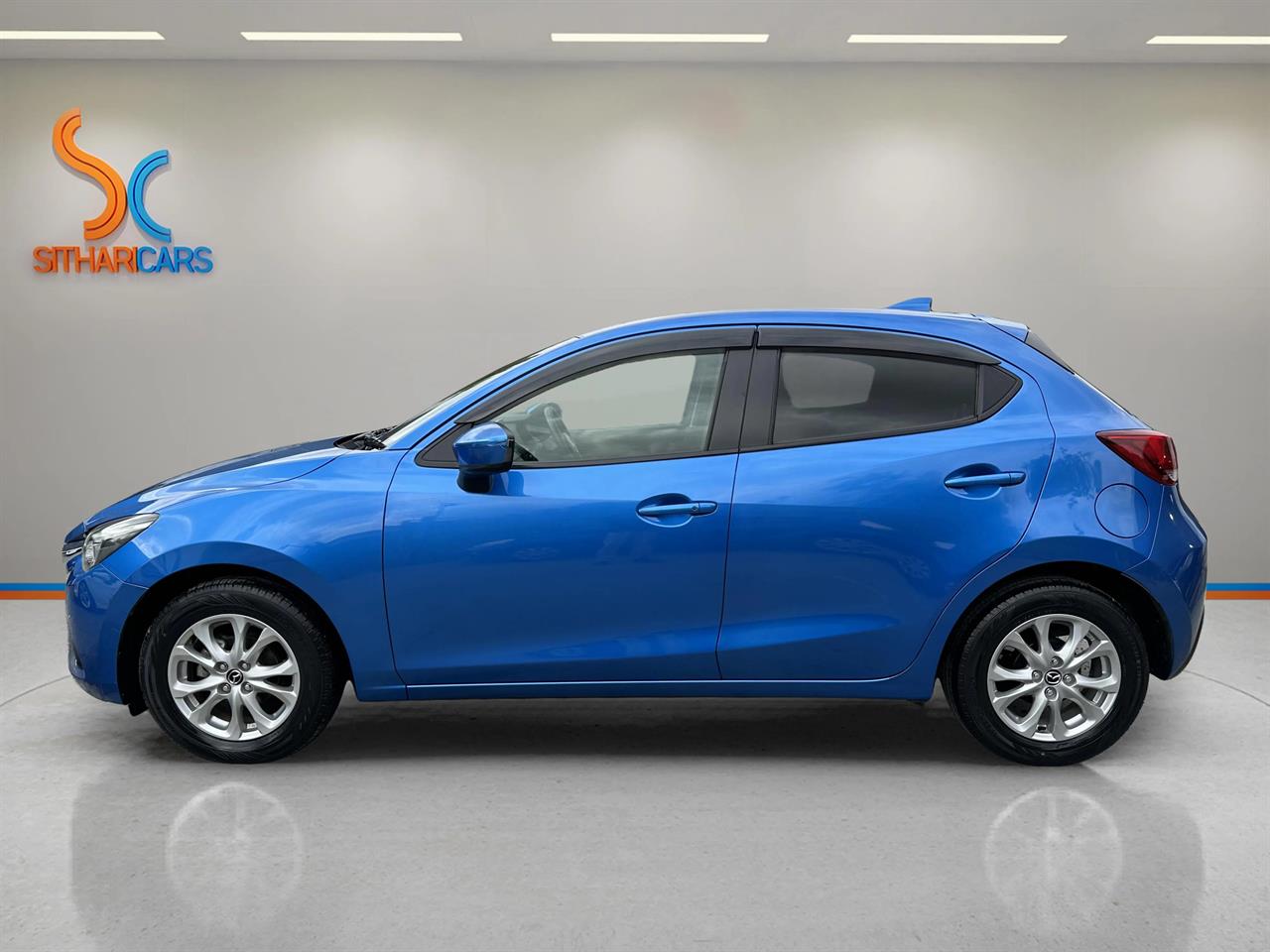 2016 Mazda Demio