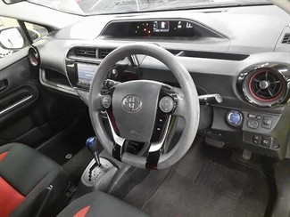 2020 Toyota AQUA - Thumbnail