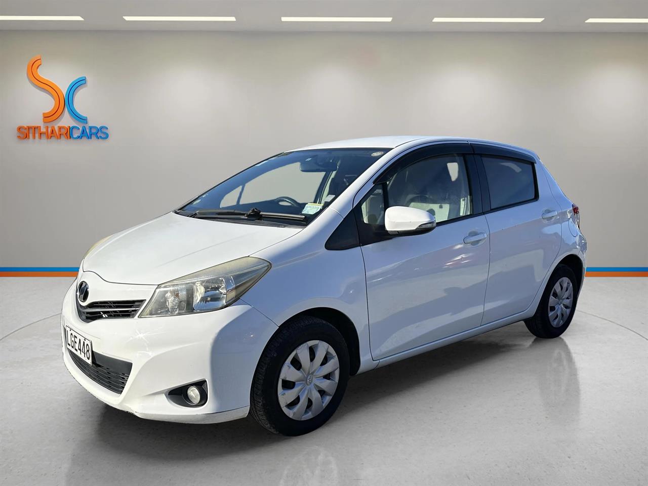 2011 Toyota Vitz