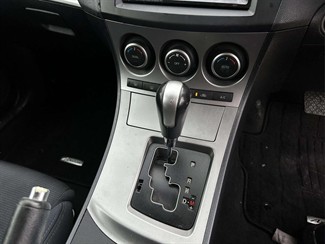 2009 Mazda Axela - Thumbnail