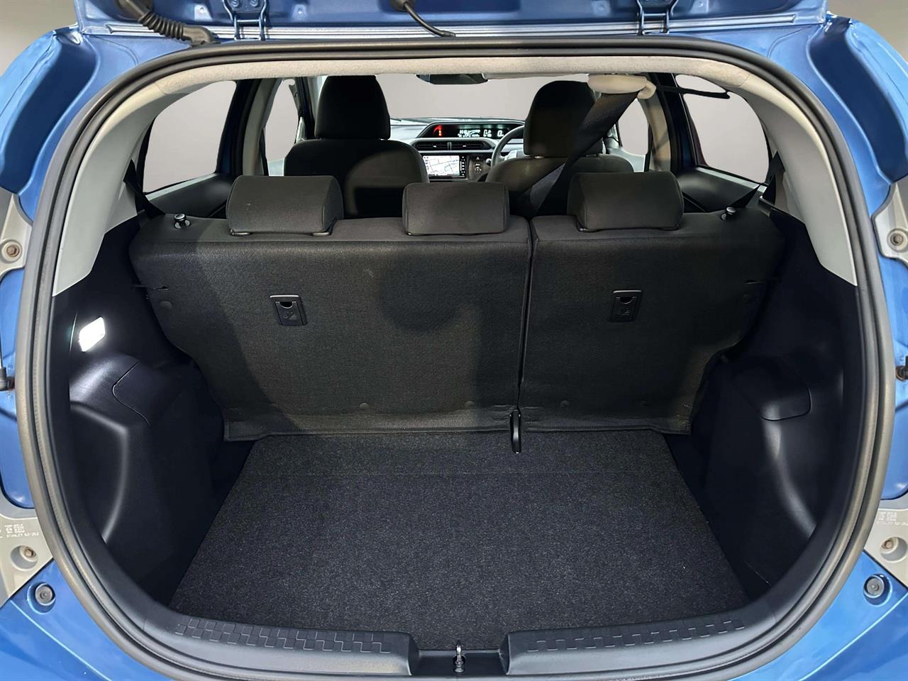 2014 Toyota AQUA