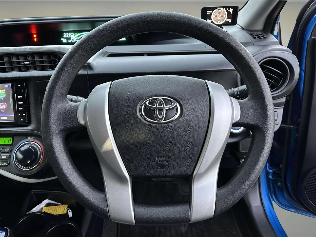 2014 Toyota AQUA