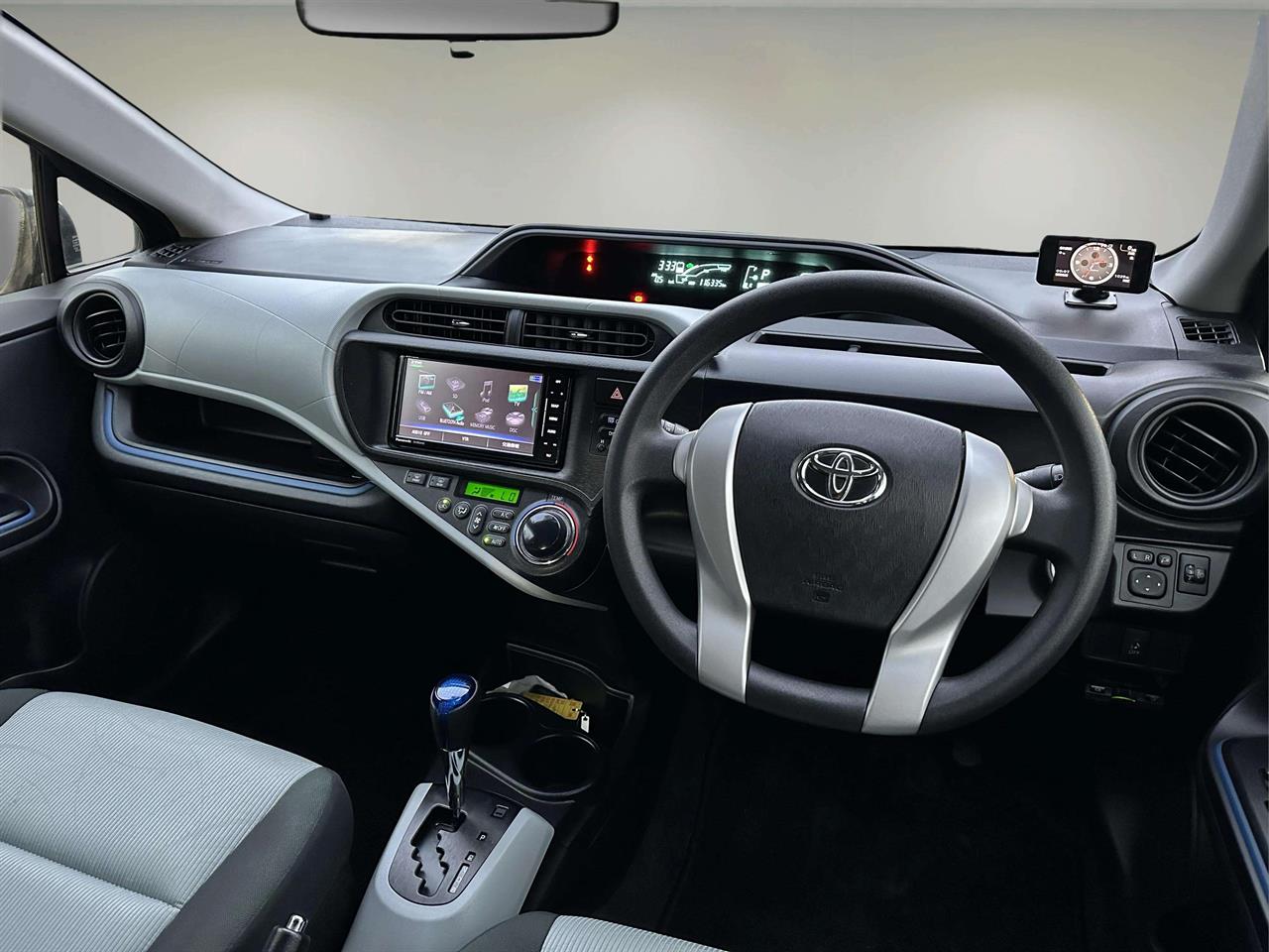 2014 Toyota AQUA
