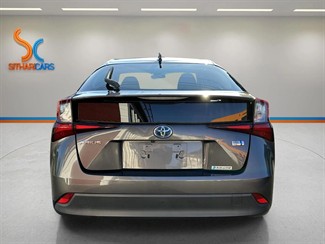 2019 Toyota Prius - Thumbnail
