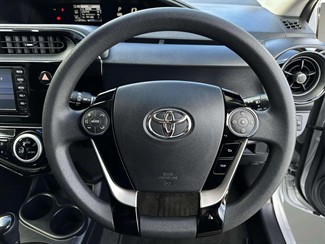 2020 Toyota AQUA - Thumbnail