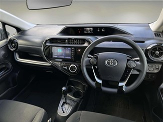 2020 Toyota AQUA - Thumbnail