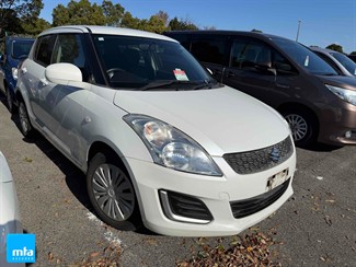 2016 Suzuki SWIFT - Thumbnail