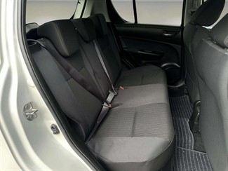 2016 Suzuki SWIFT - Thumbnail