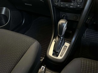 2016 Suzuki SWIFT - Thumbnail