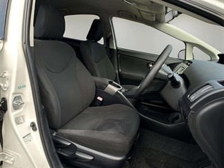2013 Toyota Prius - Thumbnail