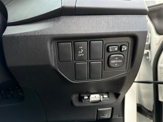 2013 Toyota Prius - Thumbnail