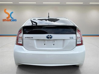 2013 Toyota Prius - Thumbnail