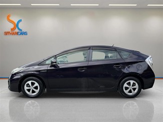 2013 Toyota Prius - Thumbnail