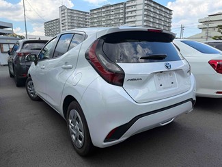 2022 Toyota AQUA - Thumbnail