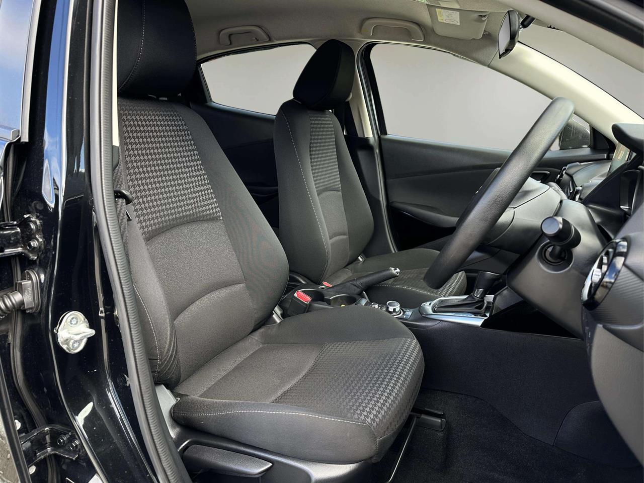 2017 Mazda Demio