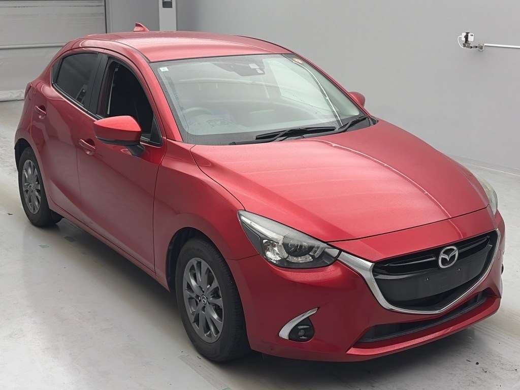 2017 Mazda Demio