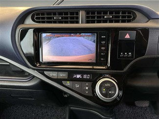 2015 Toyota AQUA - Thumbnail