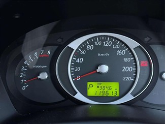 2010 Hyundai Tucson - Thumbnail