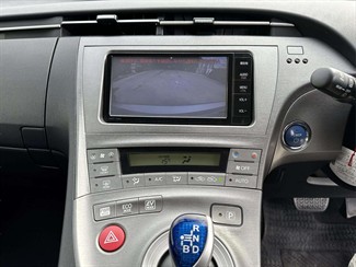 2015 Toyota Prius - Thumbnail