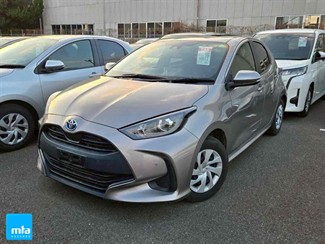 2021 Toyota Yaris - Thumbnail