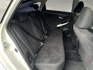 2015 Toyota Prius - Thumbnail