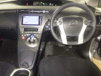2014 Toyota Prius - Thumbnail