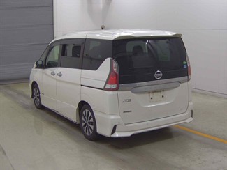 2019 Nissan Serena - Thumbnail